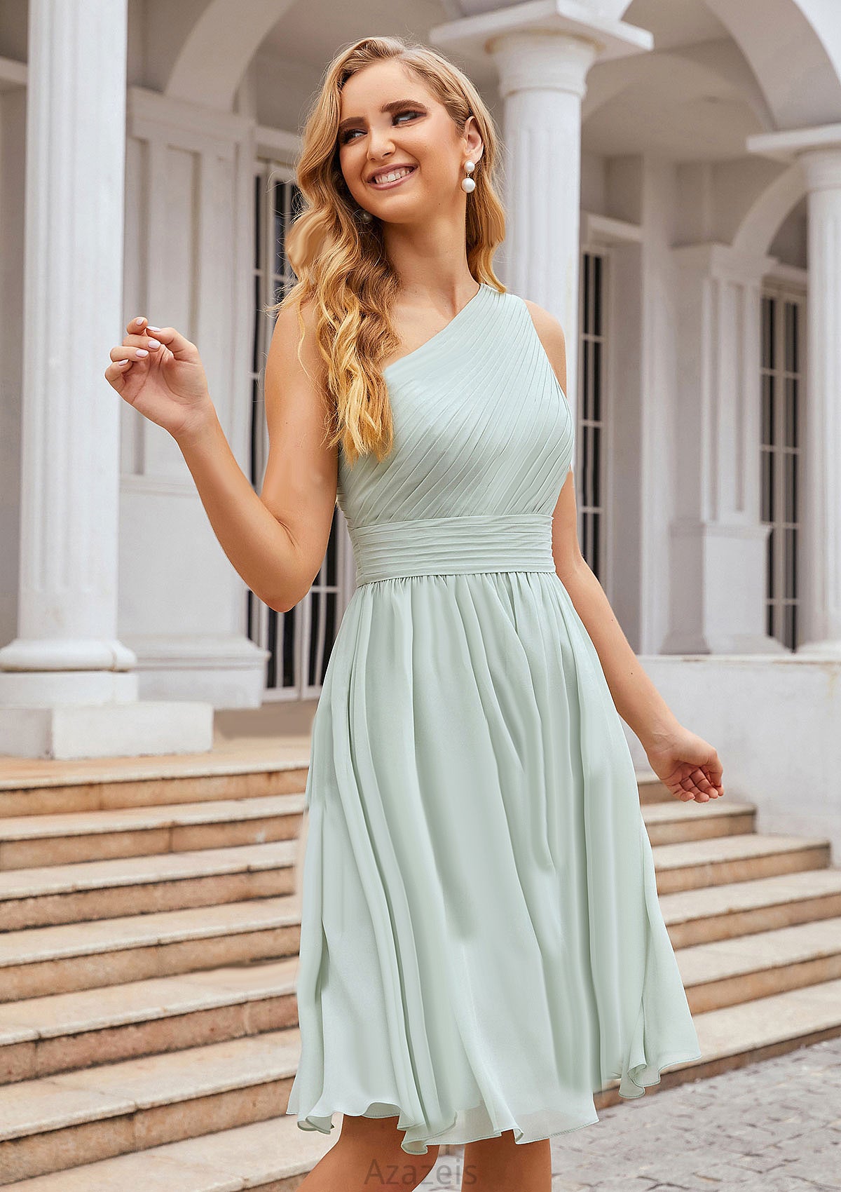 A-line One-Shoulder Sleeveless Chiffon Knee-Length Bridesmaid Dresses With Pleated Izabelle DFP0025379