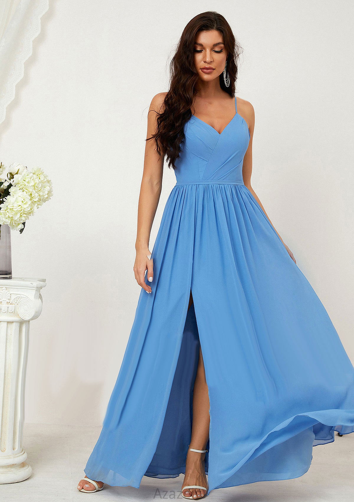 A-line V Neck Sleeveless Chiffon Long/Floor-Length Bridesmaid Dresses With Pleated Split Lila DFP0025609