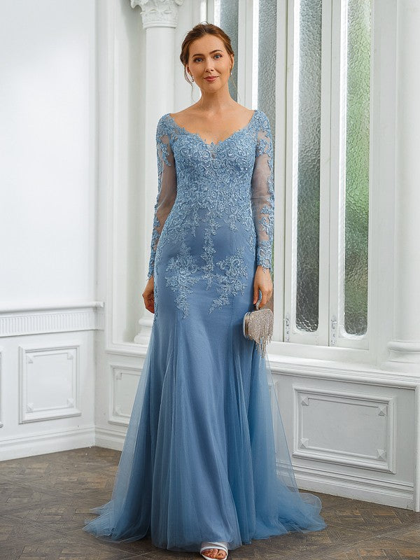 Reagan Sheath/Column Tulle Applique V-neck Long Sleeves Sweep/Brush Train Mother of the Bride Dresses DFP0020244