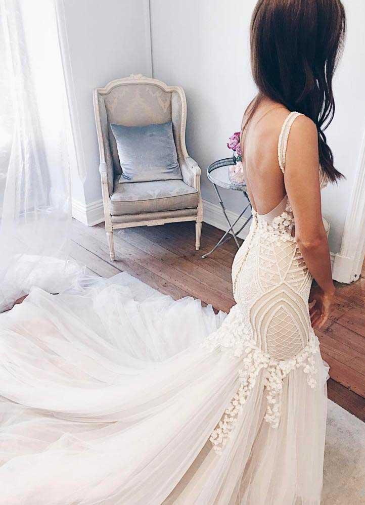 Beautiful Lace Tulle V-Neck Mermaid Ivory Sexy Sleeveless Wedding Dresses JS293