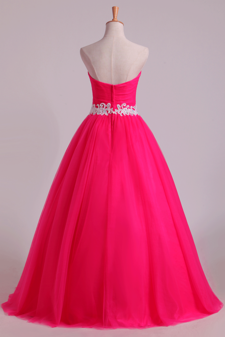 2024 Sweetheart Ball Gown Floor Length Quinceanera Dresses With Applique