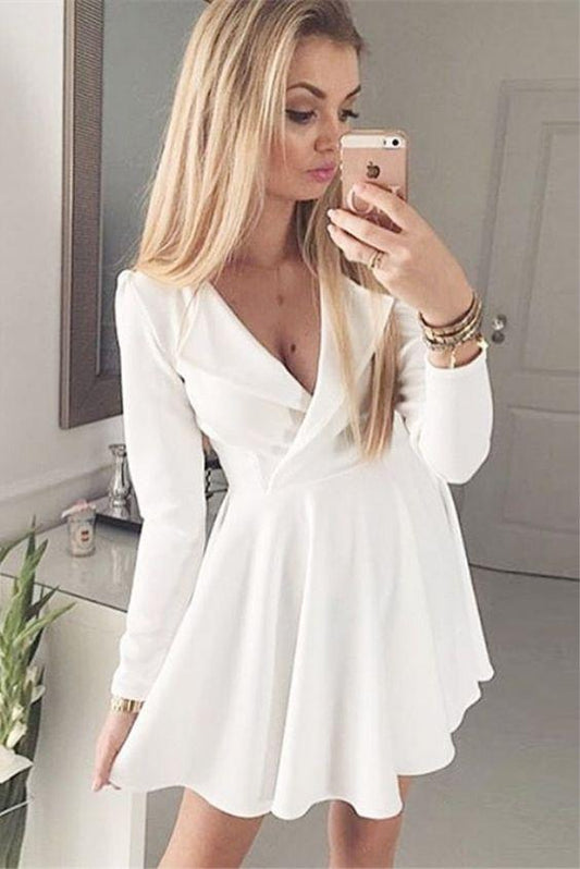 A-Line Dayana Homecoming Dresses V-Neck Long Sleeves White CD3982