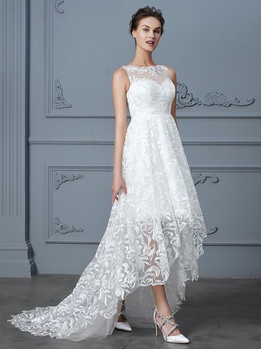 A-Line/Princess Scoop Sleeveless Asymmetrical Lace Wedding Dresses DFP0006018
