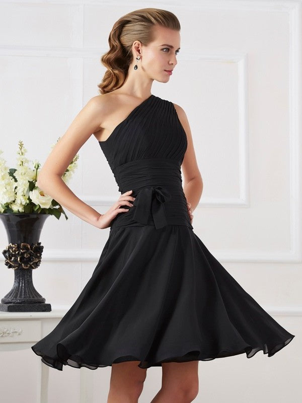 A-Line/Princess One-Shoulder Sleeveless Pleats Short Chiffon Homecoming Dresses DFP0008324