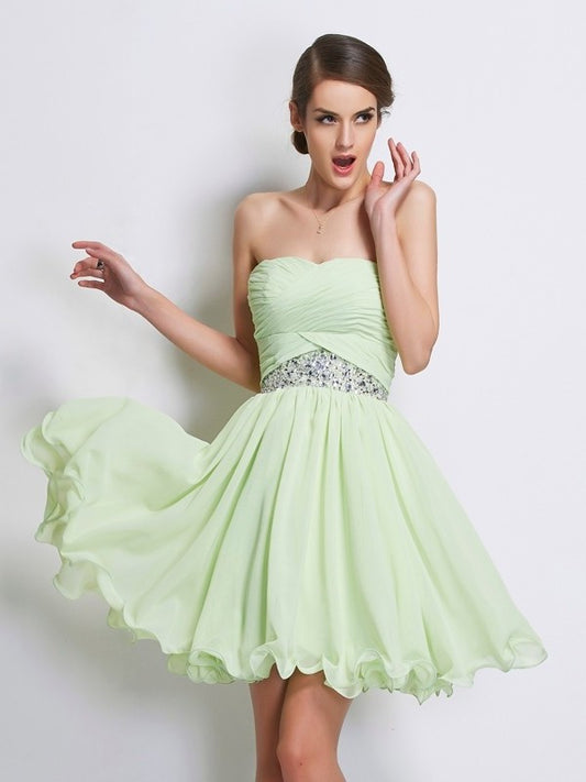 A-Line/Princess Sweetheart Sleeveless Short Beading Chiffon Homecoming Dresses DFP0008574