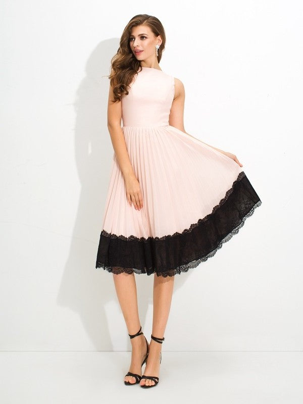 A-Line/Princess High Neck Lace Sleeveless Short Chiffon Cocktail Dresses DFP0008516