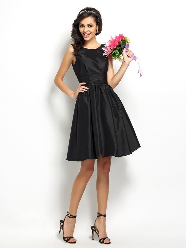 A-Line/Princess Bateau Pleats Sleeveless Short Taffeta Bridesmaid Dresses DFP0005452