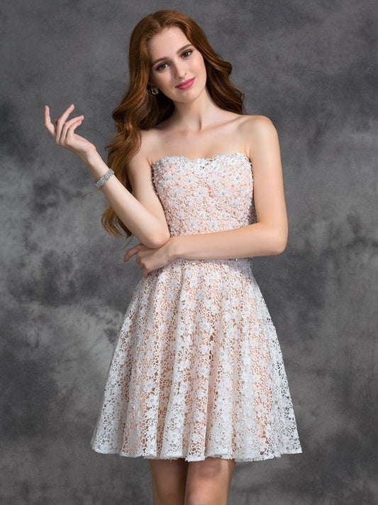A-line/Princess Sweetheart Lace Sleeveless Short Lace Cocktail Dresses DFP0008696