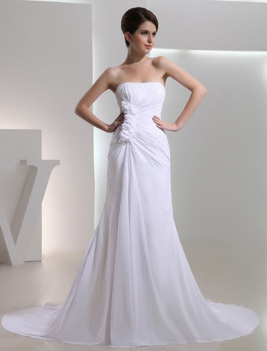 A-Line/Princess Beading Strapless Sleeveless Pleated Chiffon Wedding Dresses DFP0006831