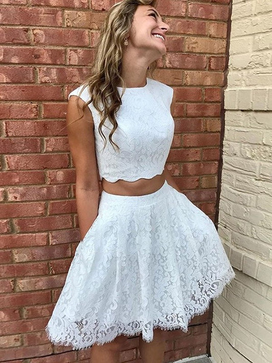 A-Line/Princess Lace Lace Scoop Sleeveless Short/Mini Homecoming Dresses DFP0003760