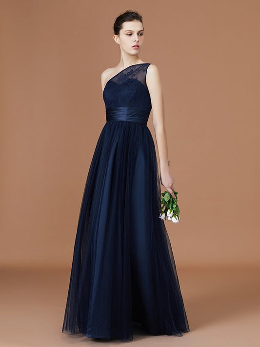 A-line/Princess One-Shoulder Lace Tulle Sleeveless Floor-Length Bridesmaid Dresses DFP0005736