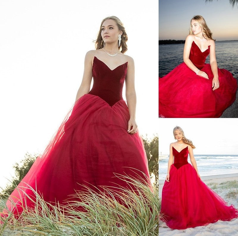 Ball Gown Sweetheart Tulle Sleeveless Court Train Dresses DFP0001689