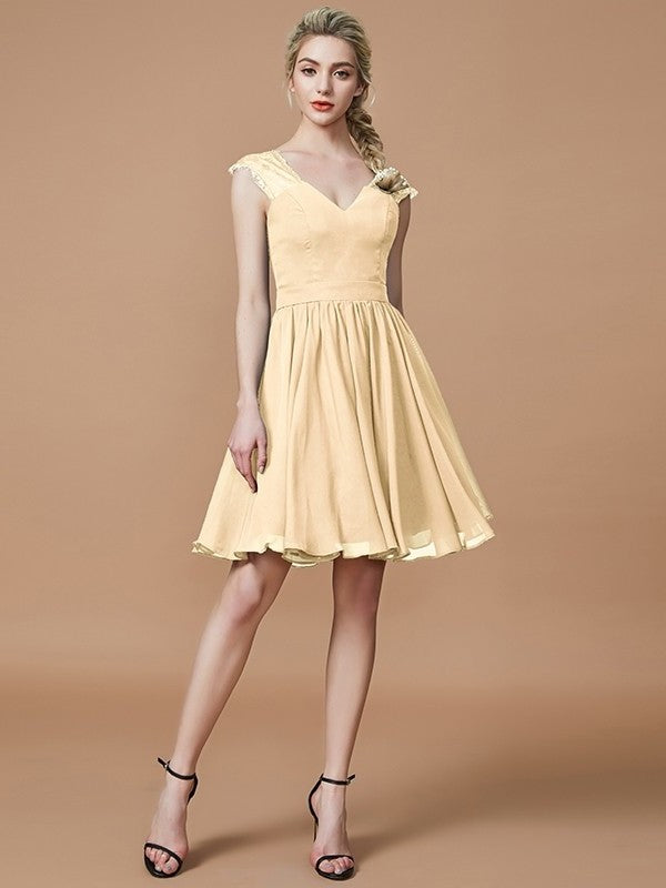 A-Line/Princess V-neck Chiffon Knee-Length Bridesmaid Dresses DFP0005411