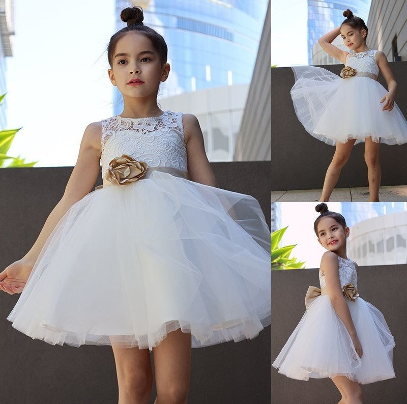 A-Line/Princess Tulle Lace Scoop Sleeveless Knee-Length Flower Girl Dresses DFP0007480