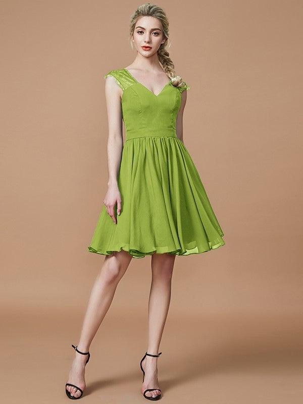 A-Line/Princess V-neck Chiffon Knee-Length Bridesmaid Dresses DFP0005411