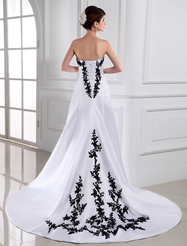 A-Line/Princess Beading Strapless Sleeveless Long Satin Wedding Dresses DFP0006764