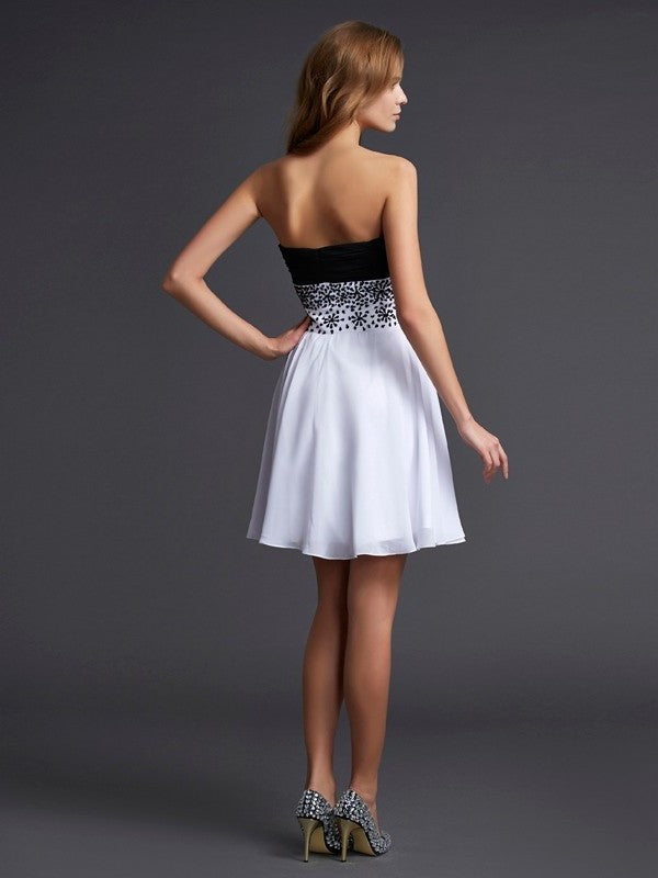 A-Line/Princess Sweetheart Sleeveless Beading Short Chiffon Homecoming Dresses DFP0008241