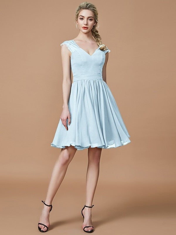 A-Line/Princess V-neck Chiffon Knee-Length Bridesmaid Dresses DFP0005411