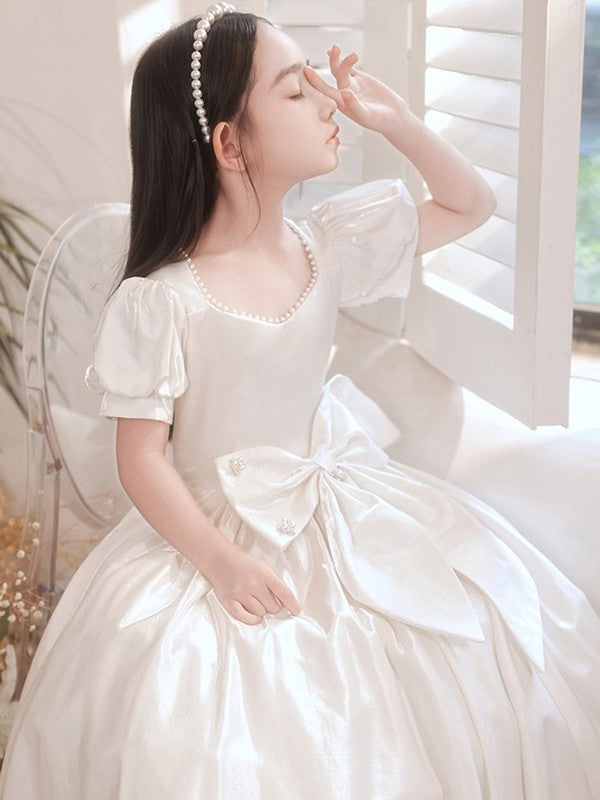 A-Line/Princess Satin Bowknot Sweetheart Short Sleeves Floor-Length Flower Girl Dresses DFP0007508
