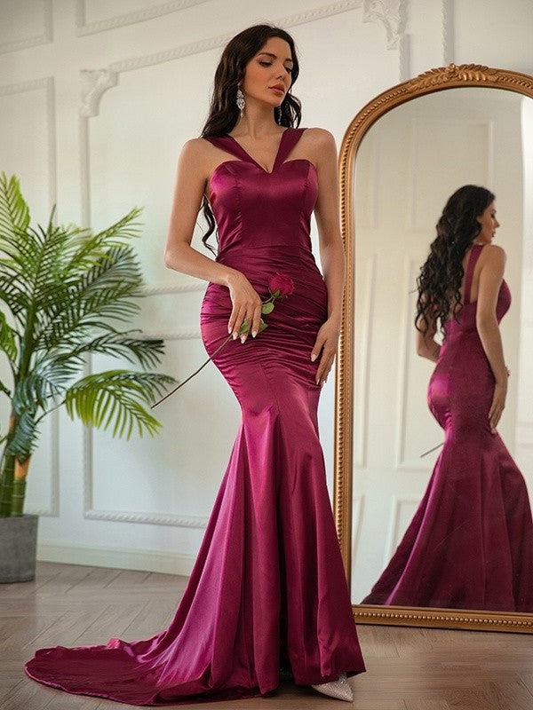 Sheath/Column Silk like Satin Ruched Halter Sleeveless Sweep/Brush Train Dresses DFP0001543