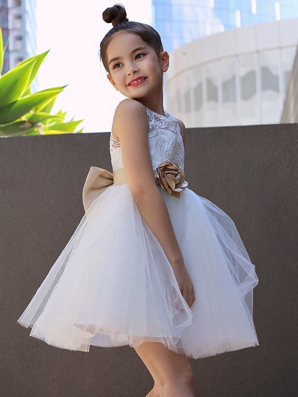 A-Line/Princess Tulle Lace Scoop Sleeveless Knee-Length Flower Girl Dresses DFP0007480