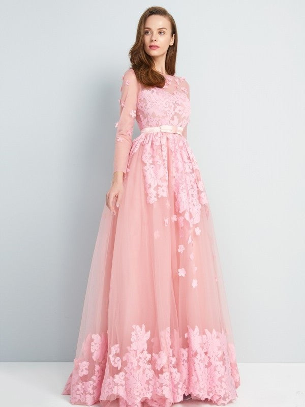 A-Line/Princess Scoop 3/4 Sleeves Floor-Length Applique Tulle Dresses DFP0002409