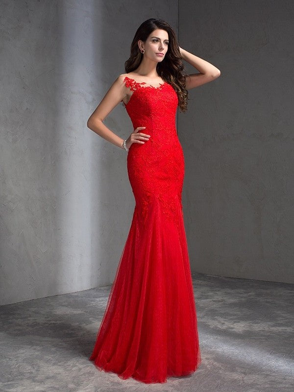 Sheath/Column Scoop Applique Sleeveless Long Lace Dresses DFP0003047