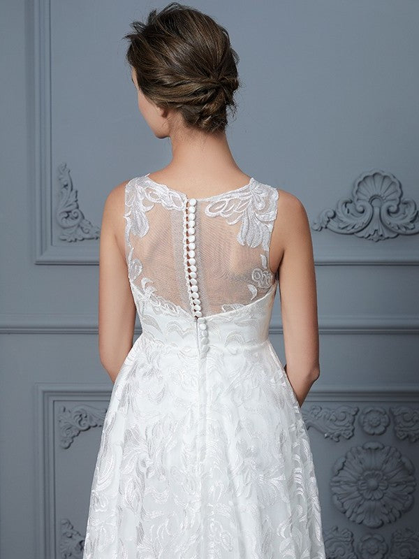 A-Line/Princess Scoop Sleeveless Asymmetrical Lace Wedding Dresses DFP0006018