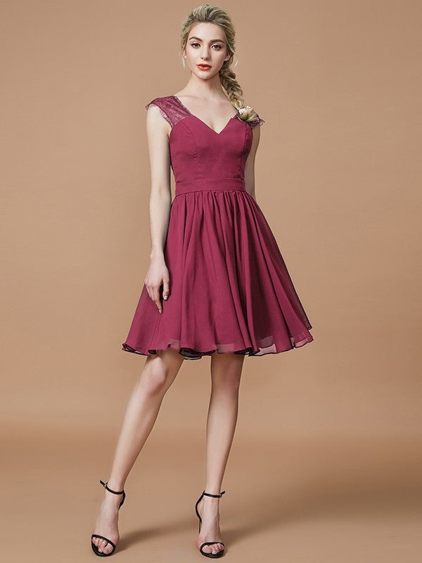 A-Line/Princess V-neck Chiffon Knee-Length Bridesmaid Dresses DFP0005411