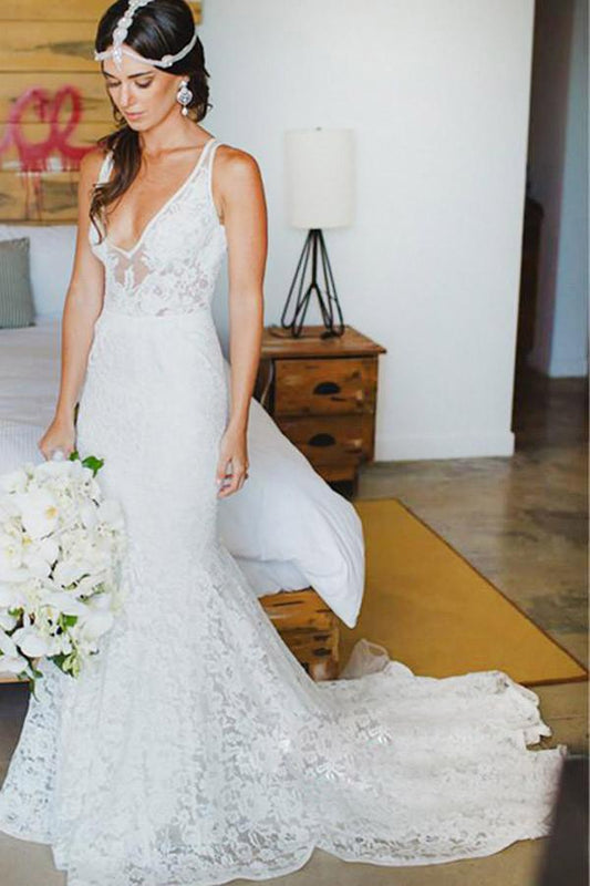 Elegant Mermaid Lace V-neck Court Train Ivory Sleeveless Beach Wedding Dresses UK JS314